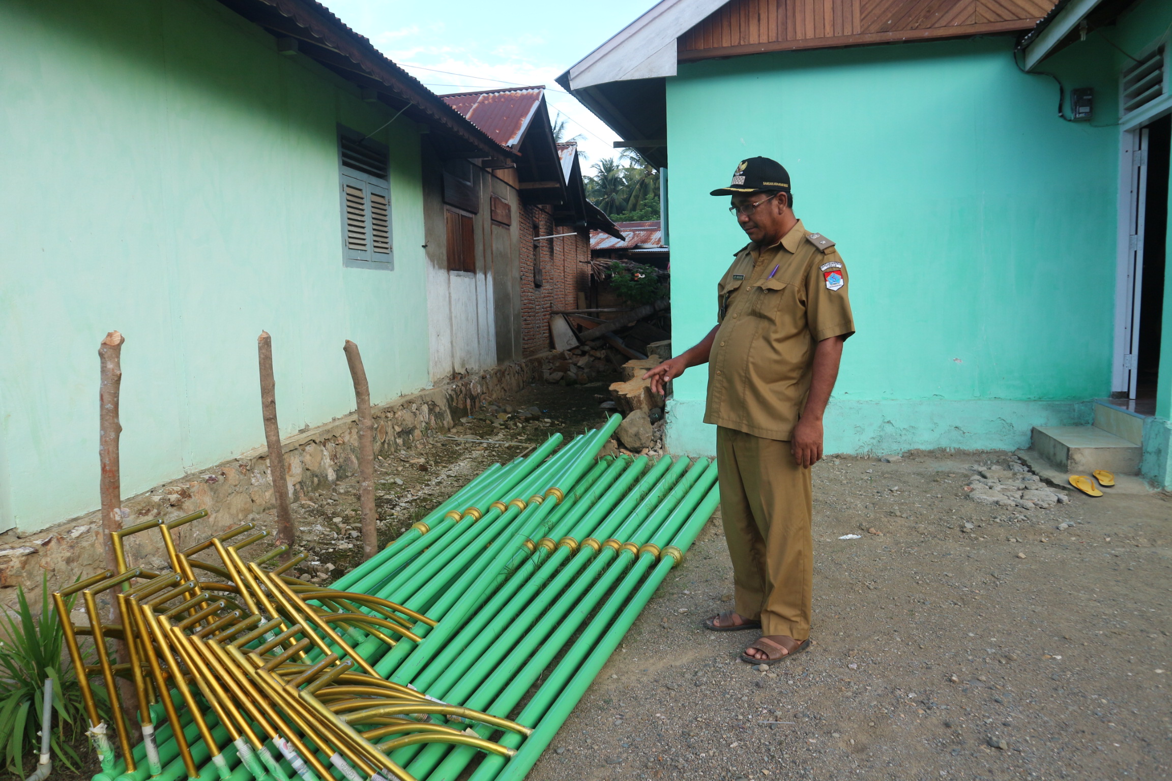 Kepala Desa Nuangan Barat, Lutfi Mokoagow