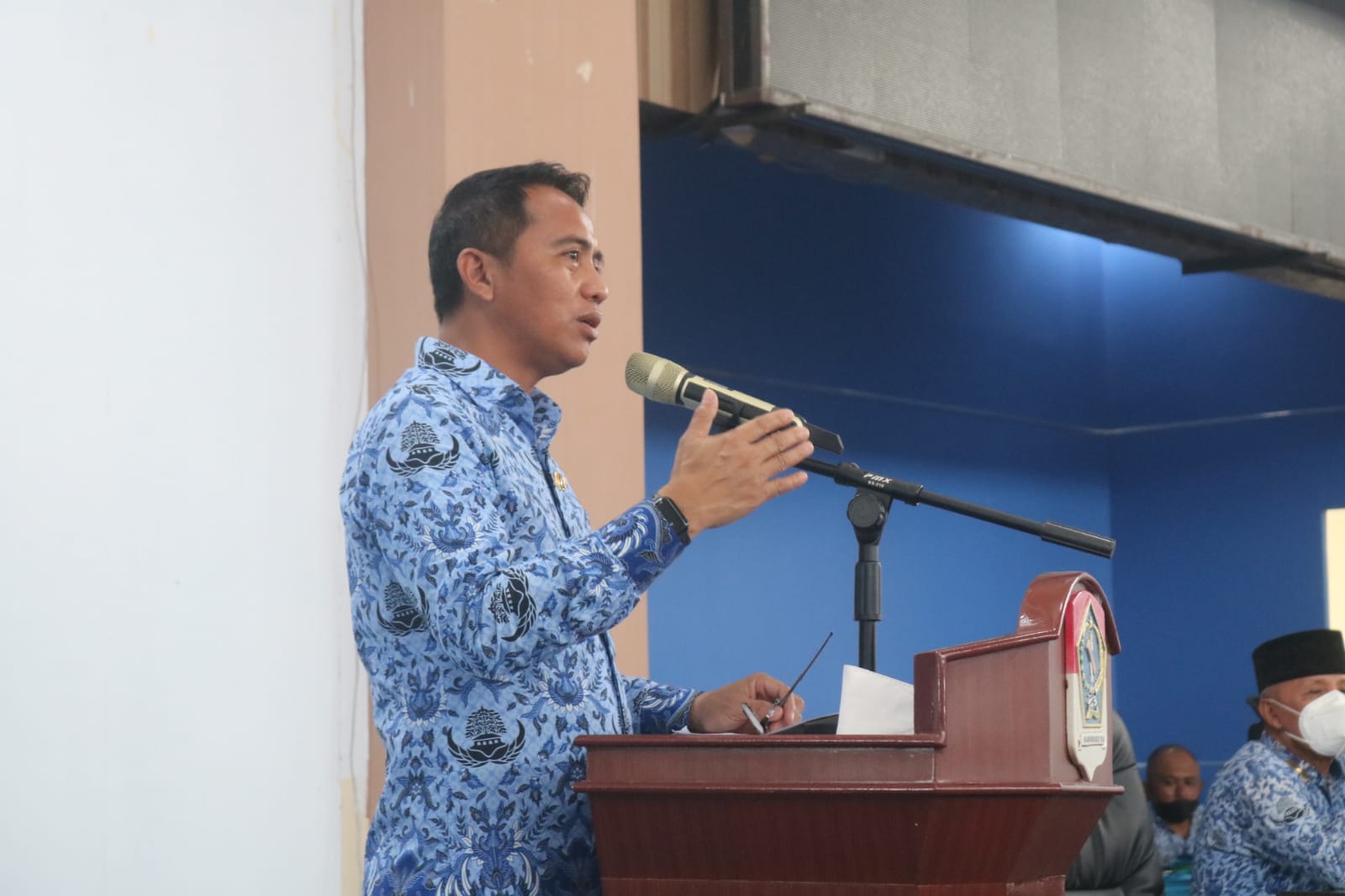 Bupati Boltim Sam Sachrul Mamonto S.sos, M.Si, saat memberikan sambutan.