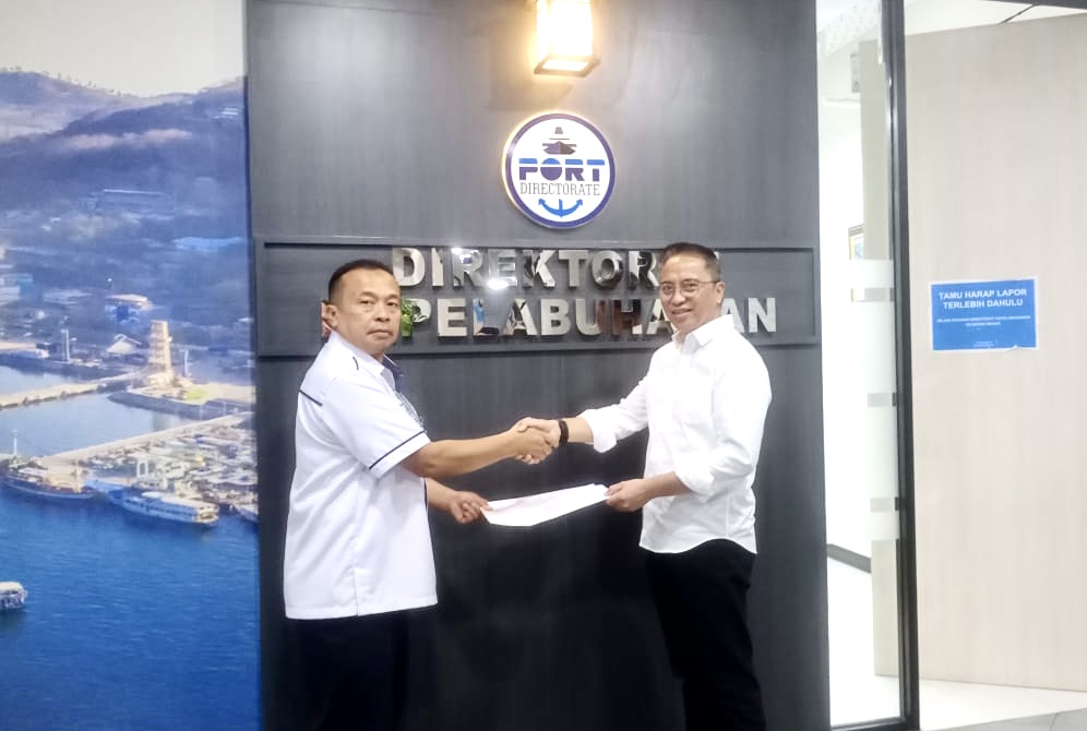 A958DD34-B9CA-4D6C-B0A3-645B4003CAFC