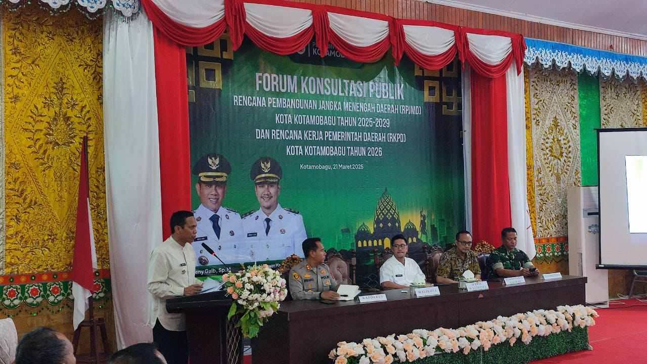 Walikota dr. Weny Gaib SpM saat RPMJD Pemkot Kotamobagu.
