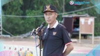 Bupati Bolsel Bupati Bolsel Hi. Iskandar Kamaru, saat membuka turnamen voli H2M One Stop Adventure 2025 di Teluk H2M.