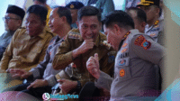Kapolda dan Bupati Bolsel Kapolda Roycke bersama Bupati Iskandar Kamaru terlihat saat kunker polda di bolsel.