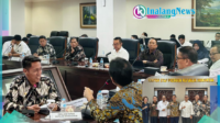 Boll-sel Bupati Bolsel H. Iskandar Kamaru, SPt, MSi saat rakor PHTC evitalisasi rumah sakit umum daerah (RSUD).