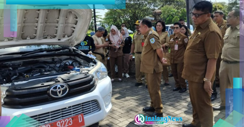 KinalangBM01 Bupati yusra saat melakukan pemeriksaan kendis operasional dinas kesehatan bolmong.