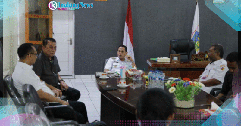 Walikota Kotamobagu saat memimpin rapat percepatan revisi RTRW Kotamobagu.