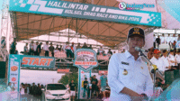 wakil gubernur victor mailangkay dalam pembukaan ajang balapan, halilintar drag race and bike bolsel 2025.