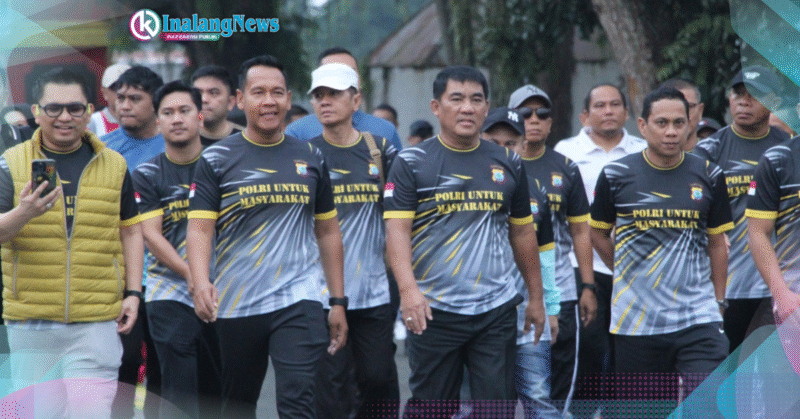 BHAYANGKARA-A Walikota dan Wakil Walikota dr. Weny Gaib dan Rendy Virgiawan Mangkat bersama Gubernur YSK mengikuti Jalan Sehat Polres Kotamobagu sebagai rangkaian HUT Bhayangkara.