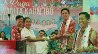 GMIBM Bupati Bolsel Iskandar Kamaru, menghadiri kegiatan Kaum Ibu Sinode GMIBM.