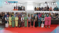 Walikota Weny dalam kegiatan Diskusi Publik PerempuanBerdaya Struktur Sosial