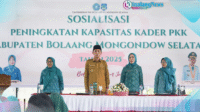 TP-PKK Bupati Bolsel Iskandar Kamaru membuka pelaksanaan sosialisasi TP-PKK Kabupaten tahun 2025.