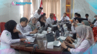 TP2SBOLSEL Tim Percepatan Penurunan Stunting Bolsel yang di Pimpin Sekda Arvan Ohy melnggelara analisi situasi aksi konvergensi penurunan stunting.