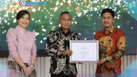 Penganugerahaan KLA Kategori Nindya Kotamobagu Wakil Walikota Rendy Mangkat menerima penganugerahan Kota Layak Anak (KLA) Kategori Nindya Kotamobagu Tahun 2025