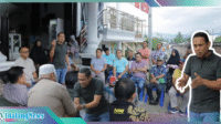 Walikota bersama warga lingkar RSUD Kotamobagu Walikota Weny silaturahm dan berdisukusi dengan warga lingkar RSUD Kotamobagu